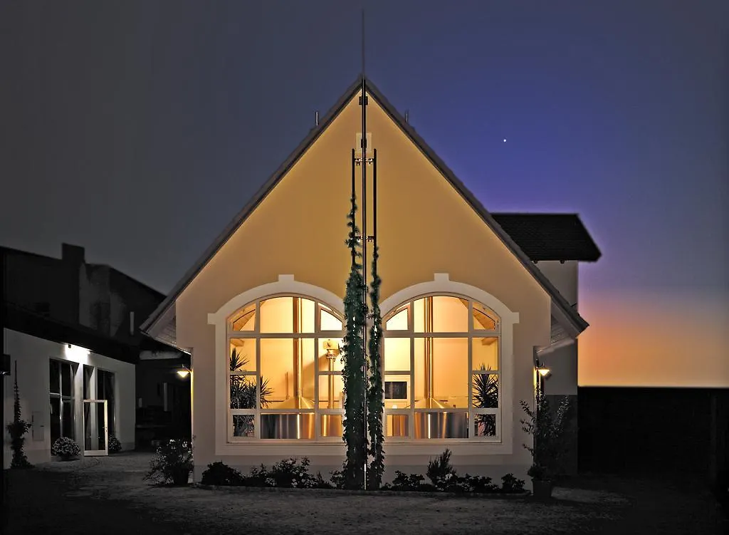 Brauereigasthof Zum Loewenbraeu Hotel
